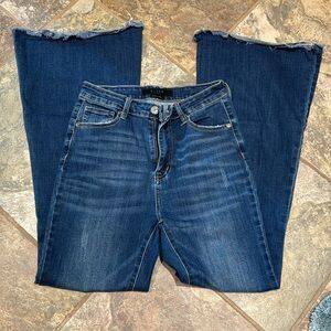 Women’s Wide Leg Jeans